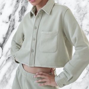 Aritzia TNA Cozy Fleece WHITE Cropped Jacket